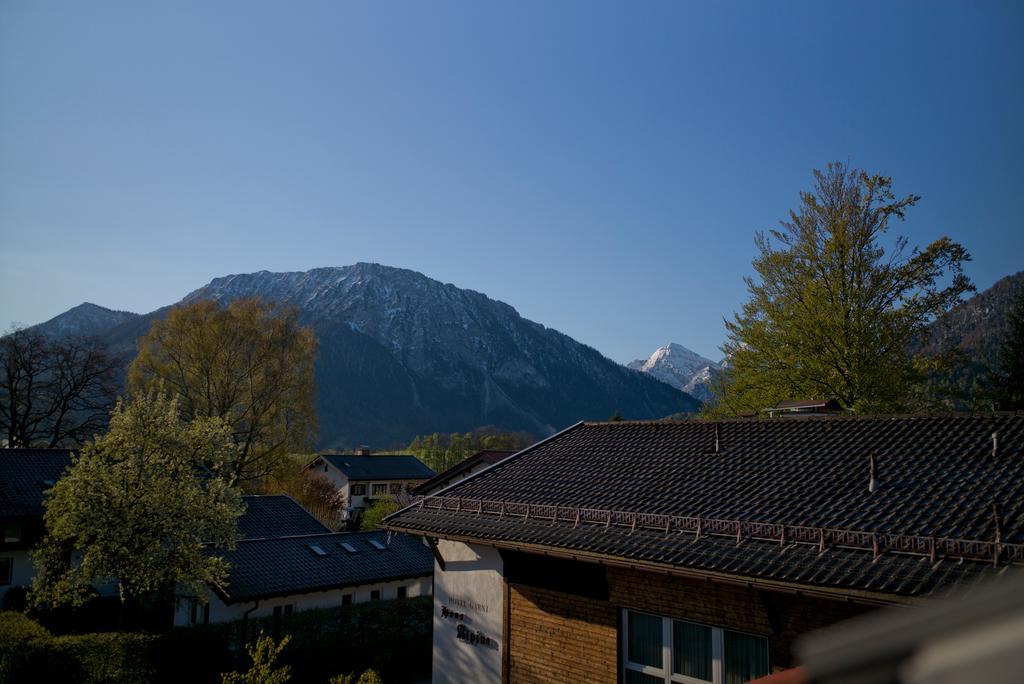 Hotel-Restaurant Zum Hirschhaus Inklusiv Chiemgaukarte Ruhpolding Exterior foto